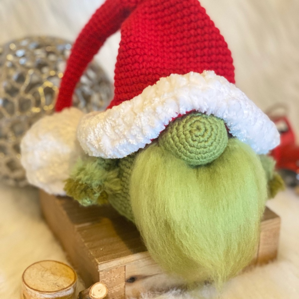 Grinch Gnome